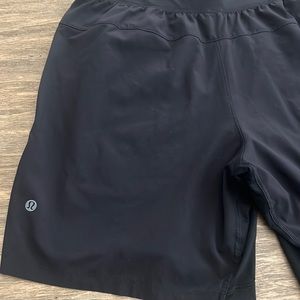 Black Lulu Short! No liner 7in